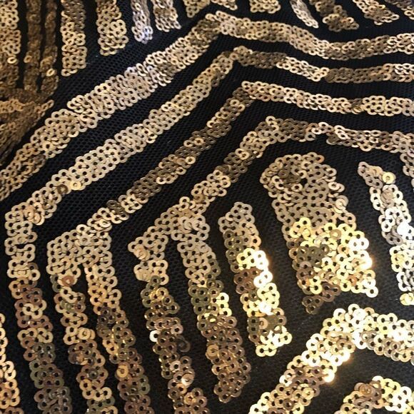 Gold sequin fitted dress  - Picture 5 of 10